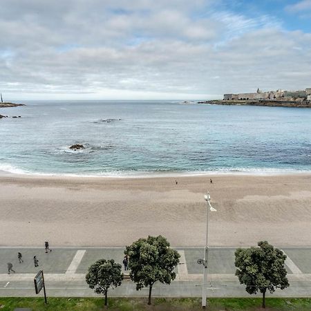 Apartamento En Primera Linea De Playa Riazor A Coruna Luaran gambar